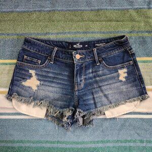 Y2K low rise denim floral embroidered short shorts size 3 26w.
